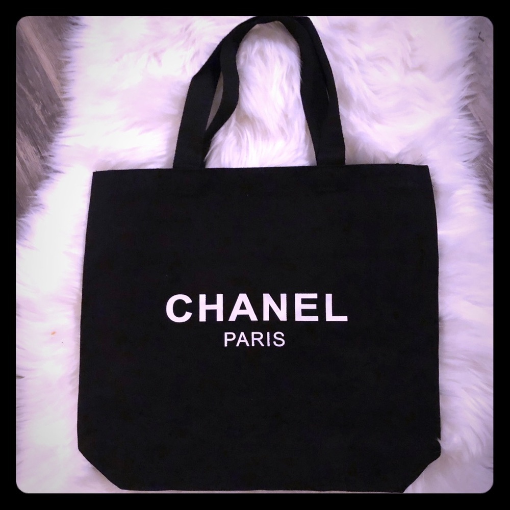 🌸 NEW VIP CANVAS TOTE ! GREAT GIFT 🌸
